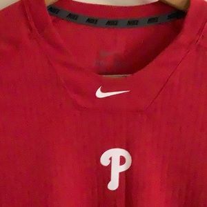 Nike MLB Phillies Shirt